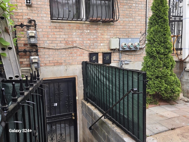 607 Ashford St, Brooklyn, NY 11207 - view of gate