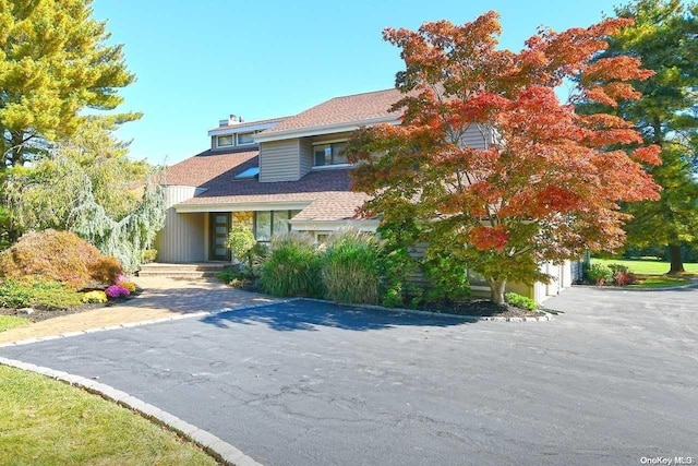 view of front of home