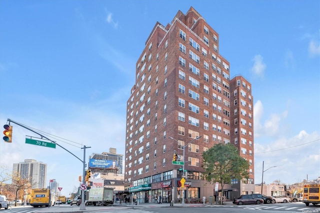 107-40 Queens Blvd Unit 17E, Forest Hills, NY 11375 - photo 1