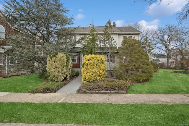 32 Harvard Ave, Hewlett, NY 11557 - photo 1