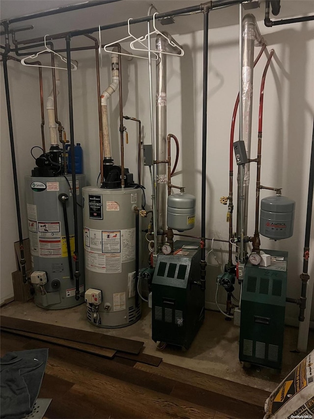 42-04 216th St, Bayside, NY 11361 - utilities with gas water heater and a heating unit