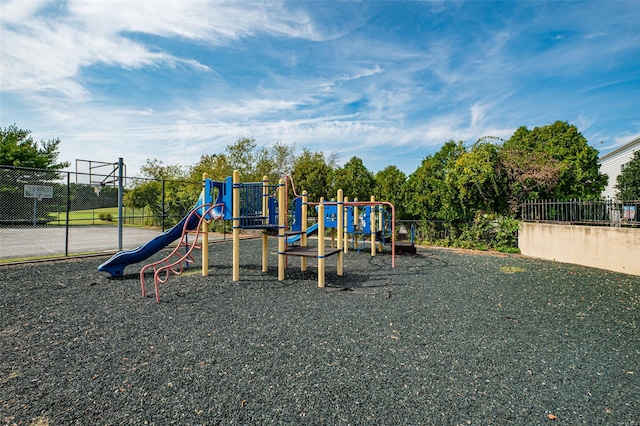 811 Spring Lake Dr Unit 811, Middle Island, NY 11953 - view of community play area