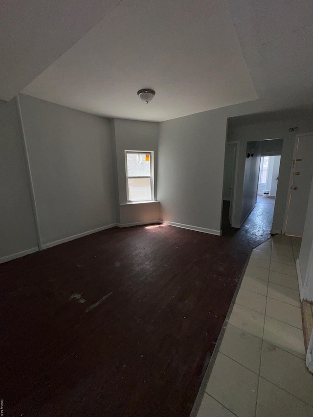 spare room featuring tile patterned floors