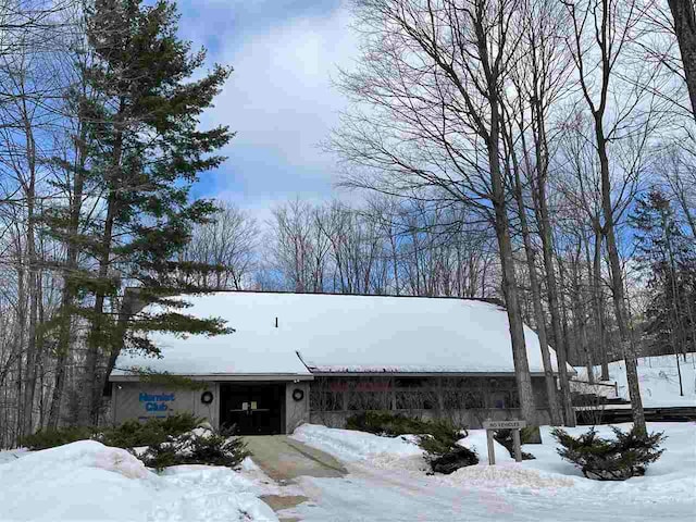 328 Pleasant Ridge Dr, Harbor Springs, MI 49740