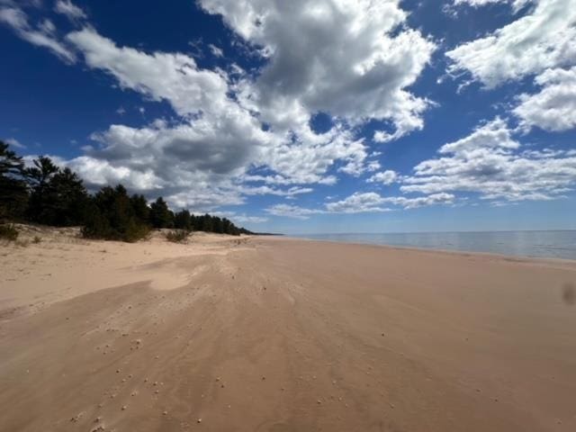 W Top O The Lake Rd, Gulliver MI, 49840 land for sale