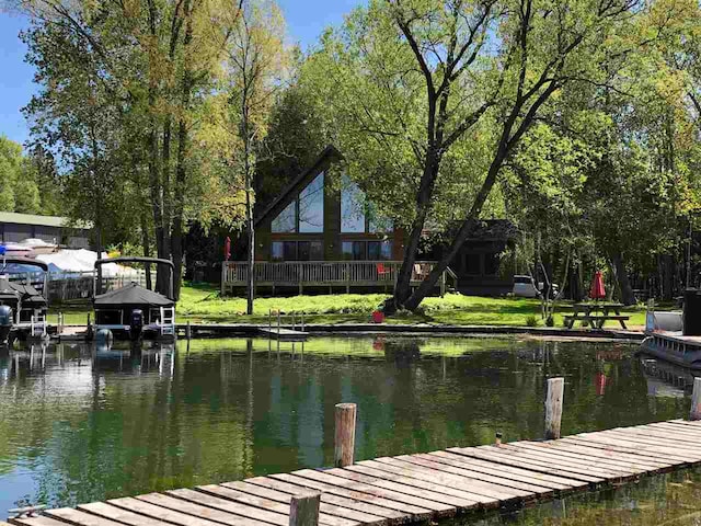 view of dock featuring a water view