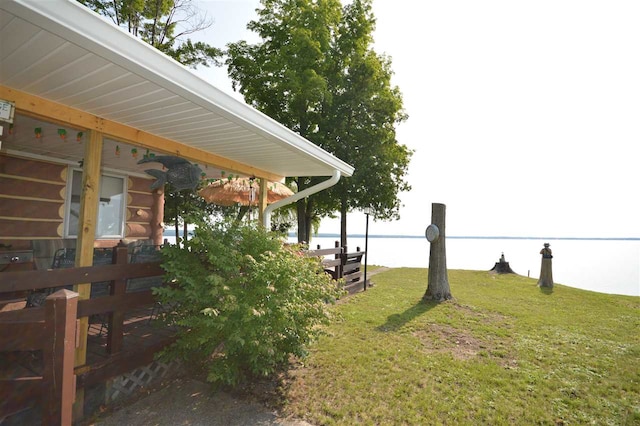 view of yard with a water view