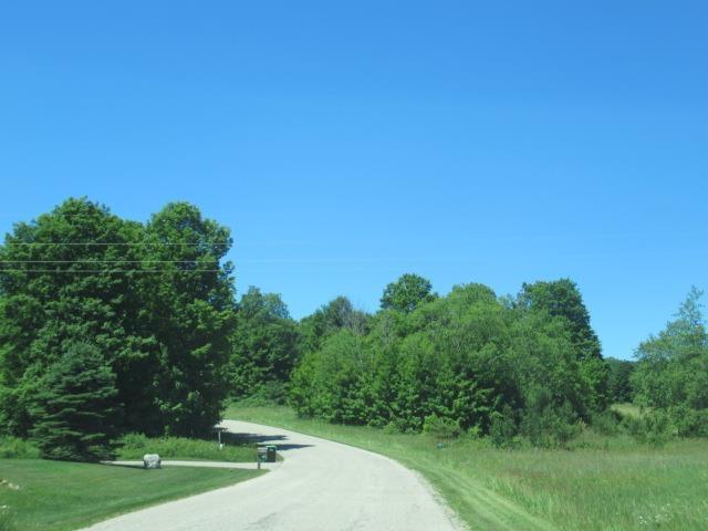 2194 Chapel Hill Dr, Petoskey, MI 49770
