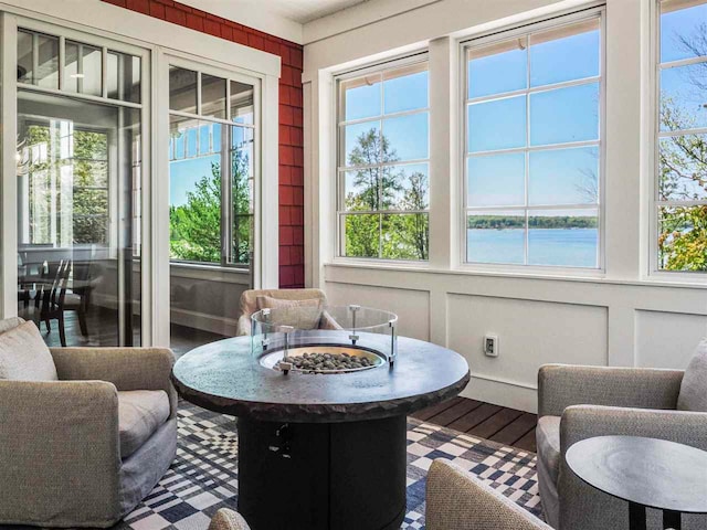 11305 Evergreen Ln, Charlevoix, MI 49720 - sunroom / solarium with healthy amount of natural light