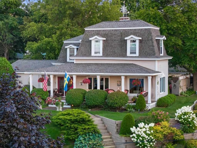 view of front of house with a porch