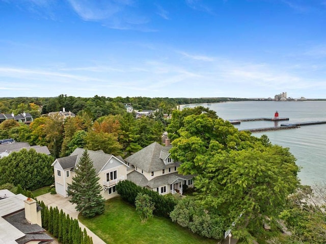 bird's eye view featuring a water view