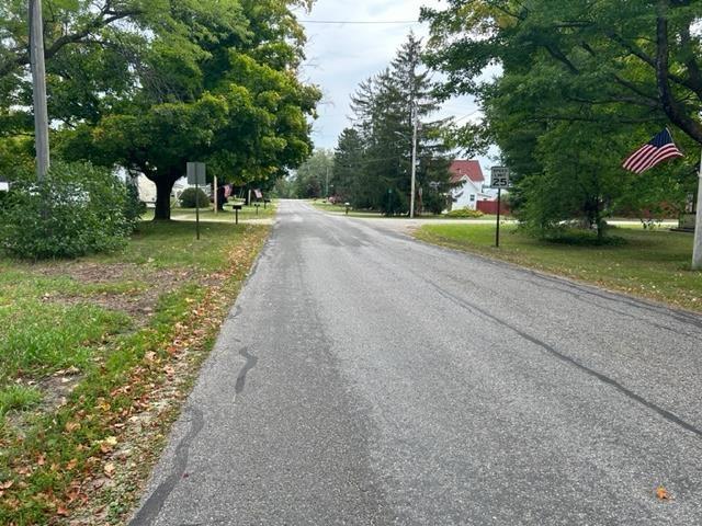 6457 State St, Pellston, MI 49769
