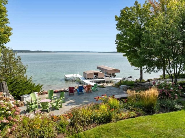 water view with a dock