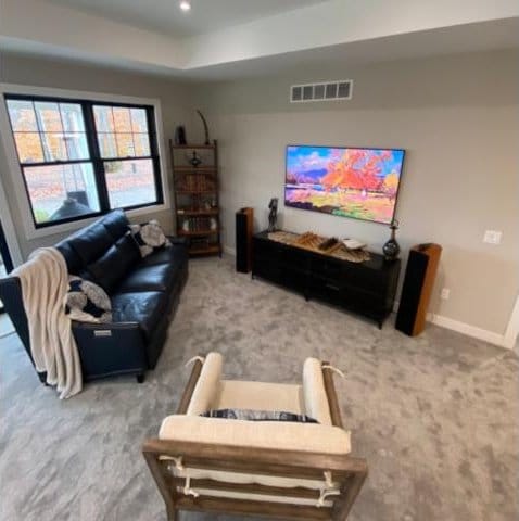 living room with carpet