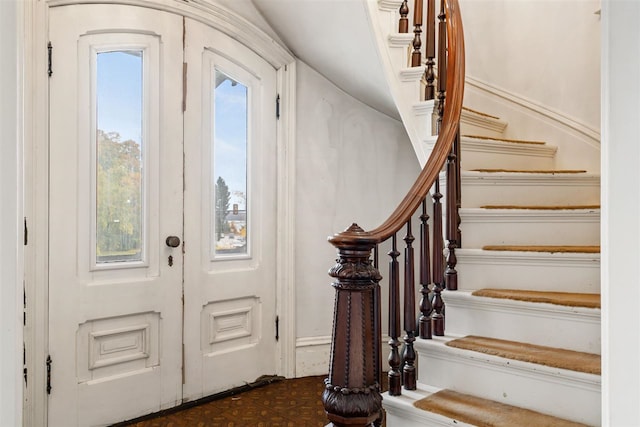 view of foyer entrance