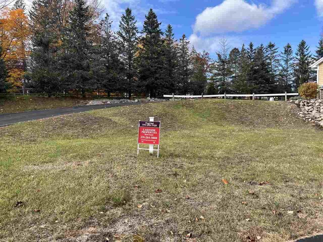 2819 W Shore Dr, Central Lake, MI 49622