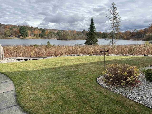 2819 W Shore Dr, Central Lake, MI 49622