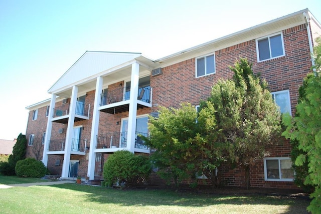 view of building exterior