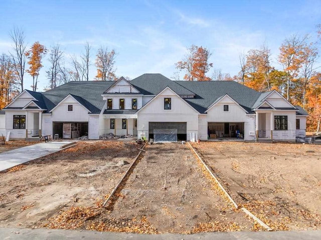 modern farmhouse with covered porch