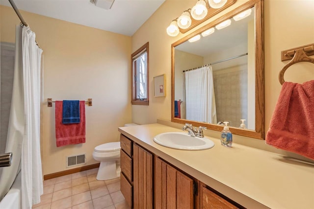 full bathroom featuring tile patterned flooring, vanity, shower / bath combo, and toilet