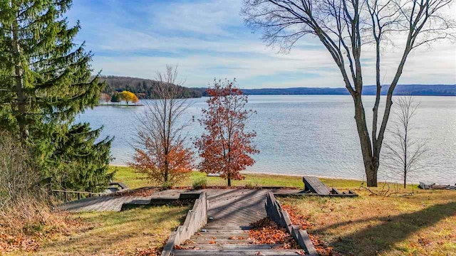 property view of water