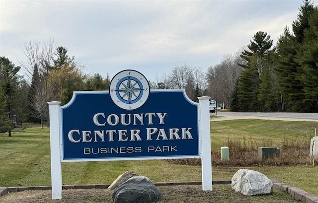 8525 Commerce Ct, Harbor Springs, MI 49740