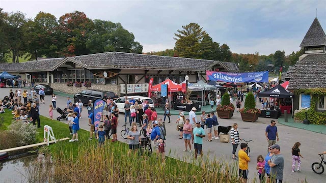 view of surrounding community