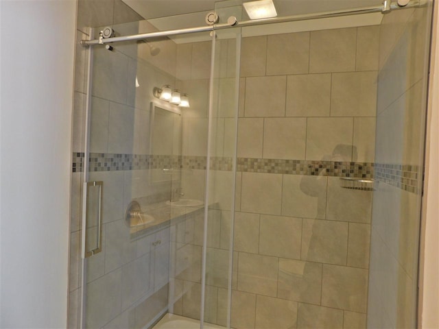 bathroom with walk in shower