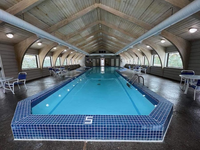 view of swimming pool