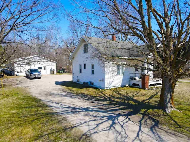 view of home's exterior