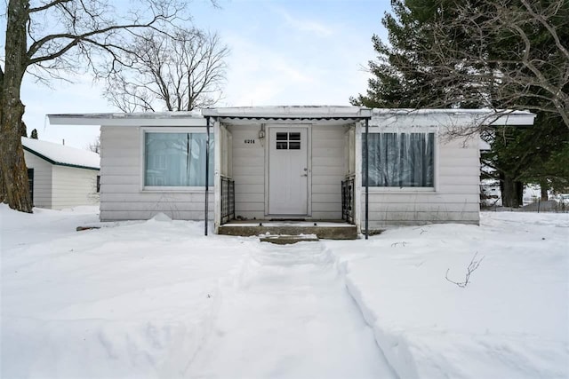 view of front of home