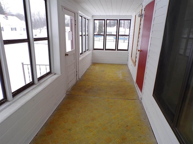 view of unfurnished sunroom