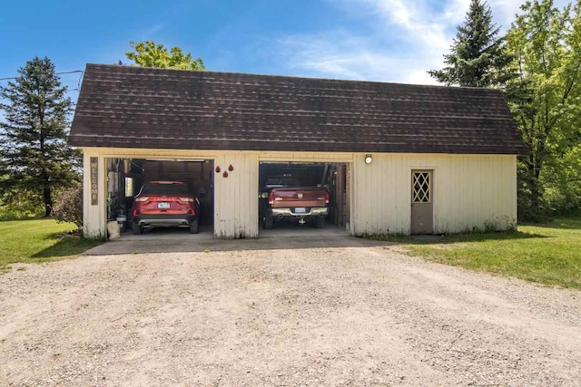 view of detached garage