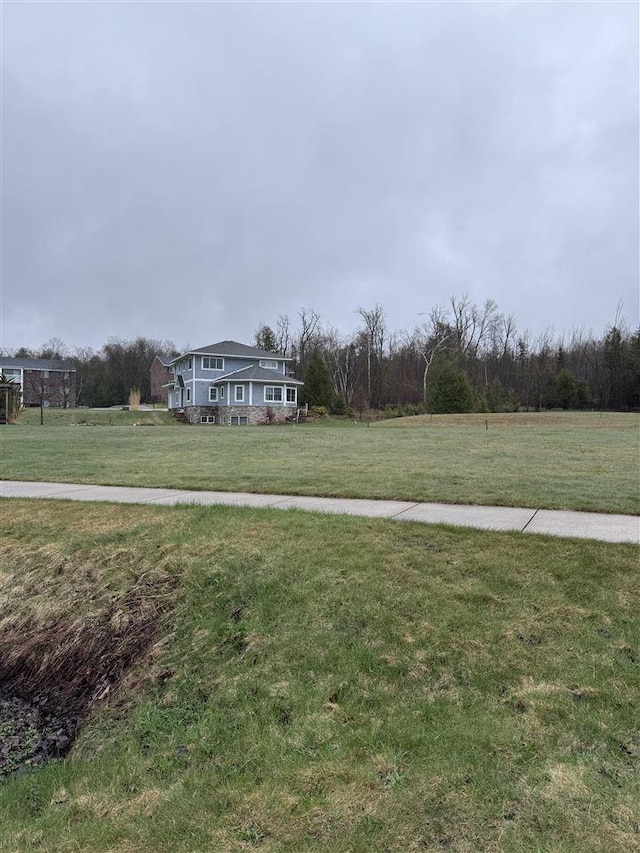 910 Arlington, Petoskey, MI 49770