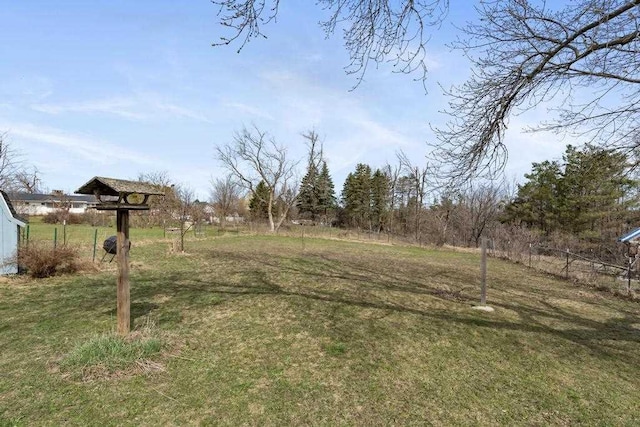 204 Winfield Ave, Petoskey, MI 49770 - view of yard