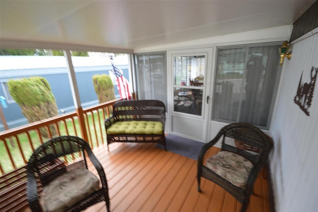 view of sunroom / solarium