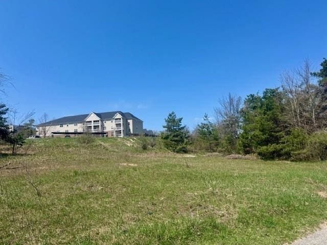 760 Maple Creek Blvd, Petoskey, MI 49770