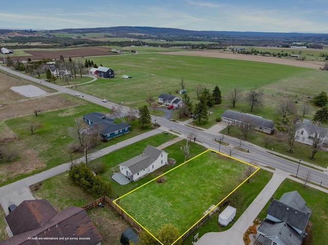 1221 Atkins St, Petoskey, MI 49770