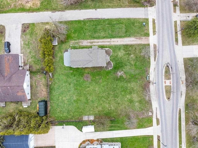 1221 Atkins St, Petoskey, MI 49770
