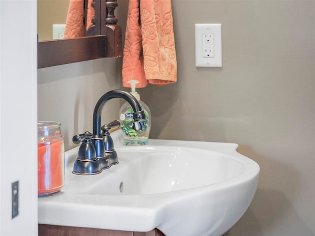 10300 Vista Ridge Dr, Alden, MI 49612 - bathroom featuring a sink