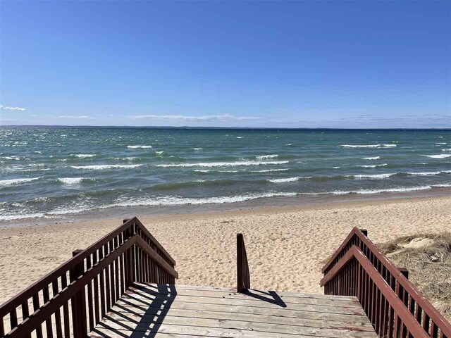 12638 Lore Rd, Ellsworth, MI 49729