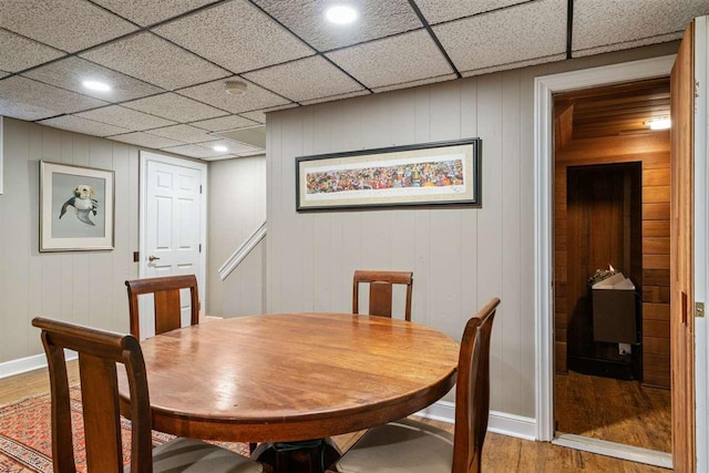 110 Birchwood Dr, Harbor Springs, MI 49740 - dining space featuring light wood-style floors, baseboards, and recessed lighting