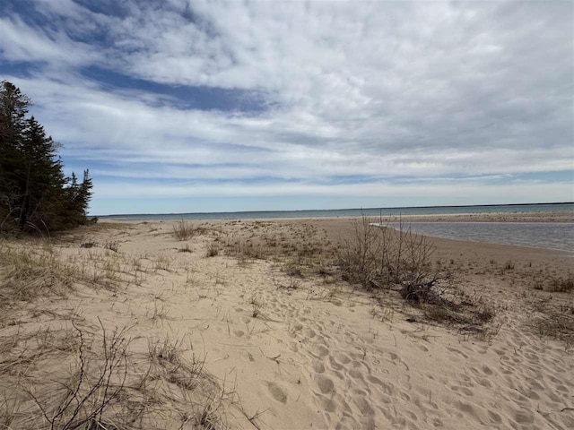 TBD Sturgeon Bay, Harbor Springs, MI 49740