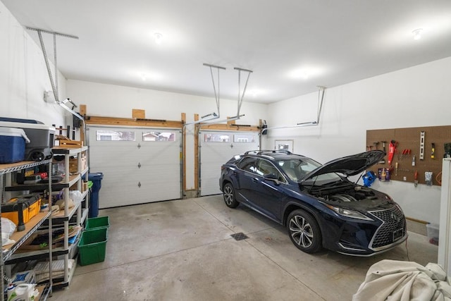 917 Grove St, Petoskey, MI 49770 - view of garage