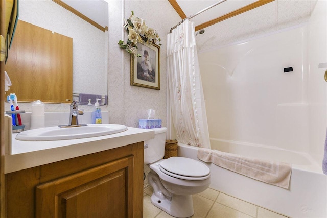 8370 Sisson, Bellaire, MI 49615 - full bathroom featuring toilet, wallpapered walls, vanity, shower / bathtub combination with curtain, and ornamental molding