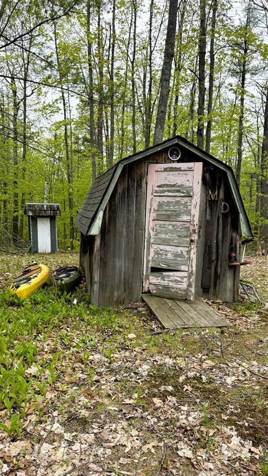 8902 Pickerel Lake Rd, Vanderbilt, MI 49795 - view of shed
