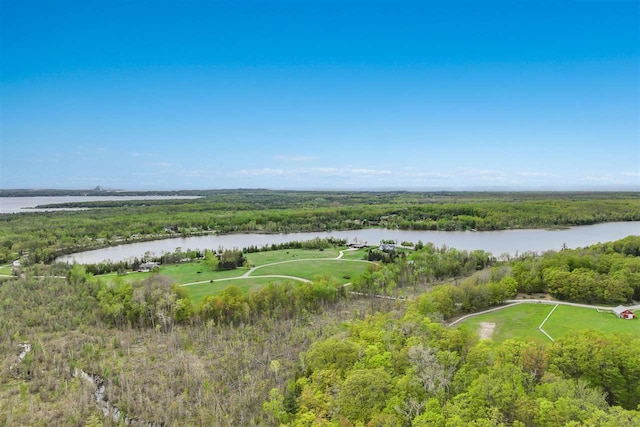7777 Mulberry Ln, Charlevoix, MI 49720