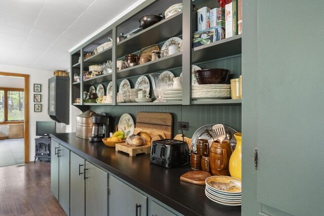 680 N Lake Shore Dr, Harbor Springs, MI 49740 - view of pantry