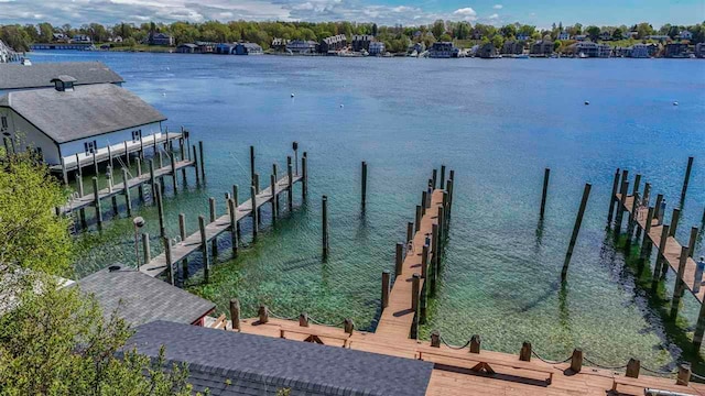 306 E Dixon Ave, Charlevoix, MI 49720 - dock area with a water view