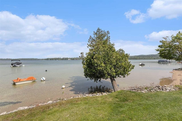 3480 Lakeside Dr N Unit 35, Petoskey, MI 49770 - water view